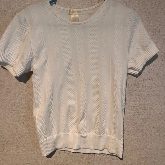 White Ribbed Fitted Cuffed Sleeve T-Shirt - Picture 1 of 5